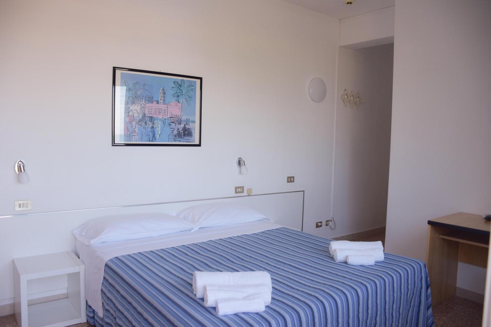 Hotel Los Angeles - Fronte Mare Riccione Eksteriør bilde